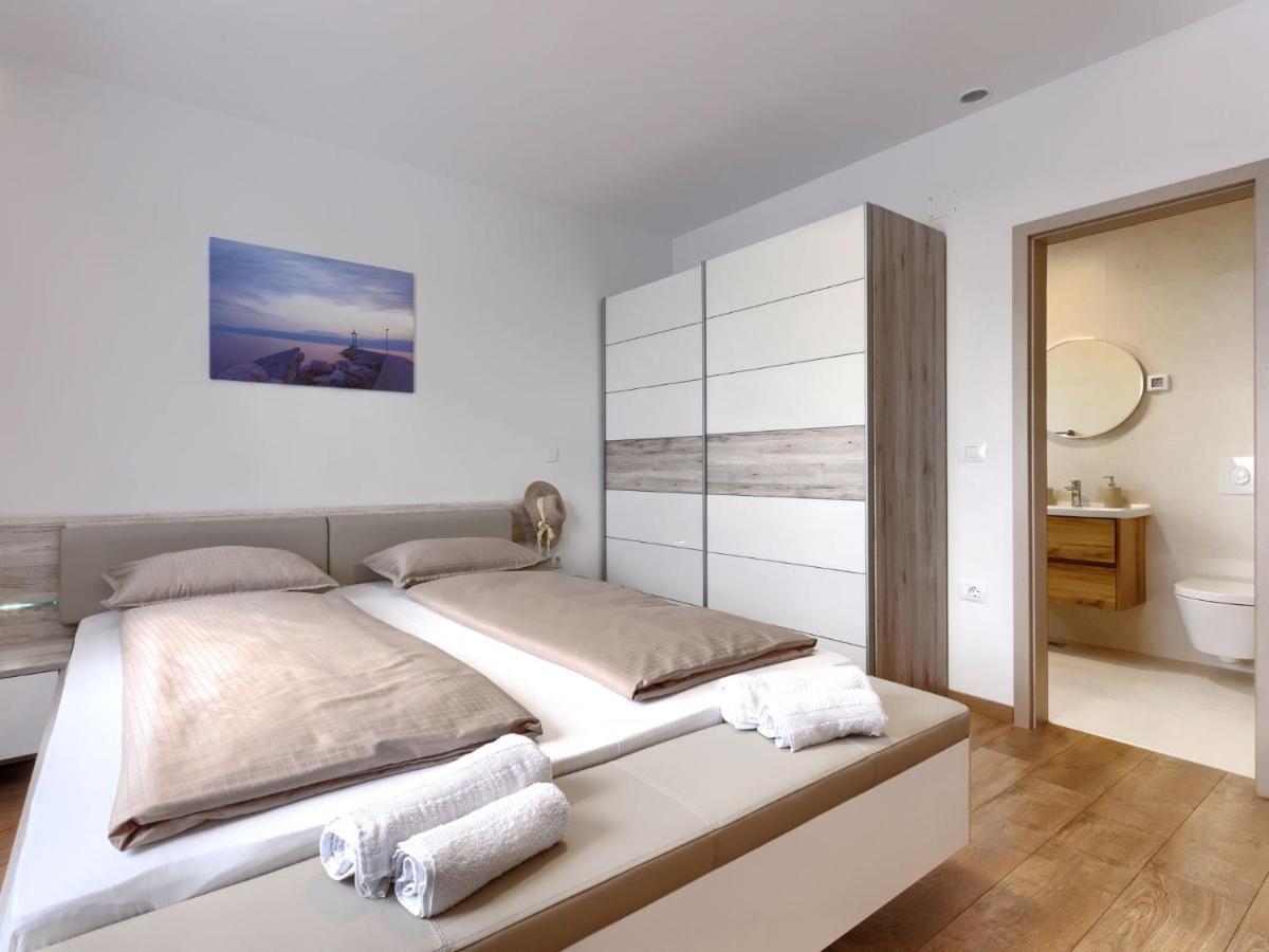 Holiday Home Villa Dora By Interhome Пула Экстерьер фото